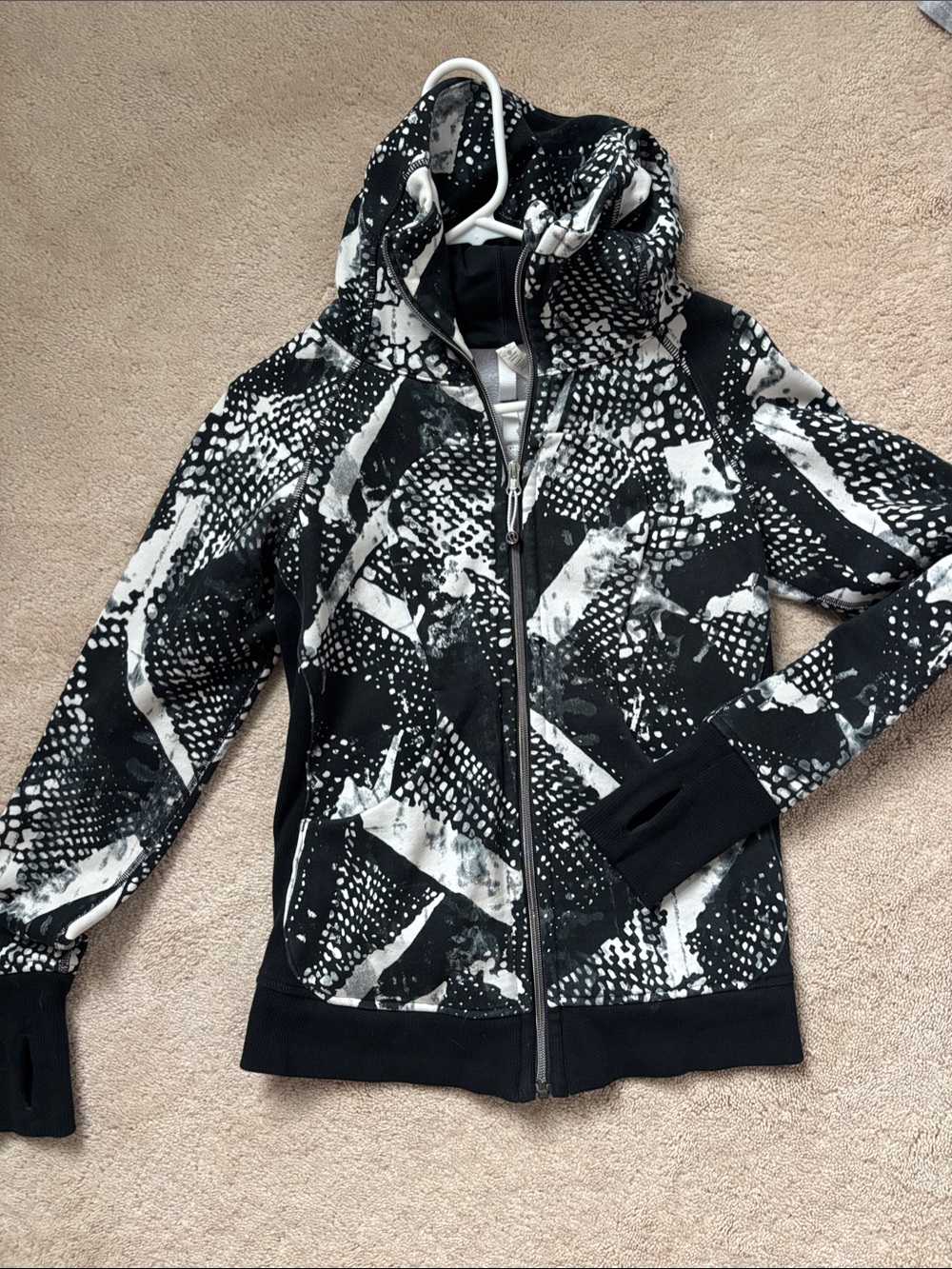 lululemon athletica Black & White Printed Full-Zip Hoodie Jacket
